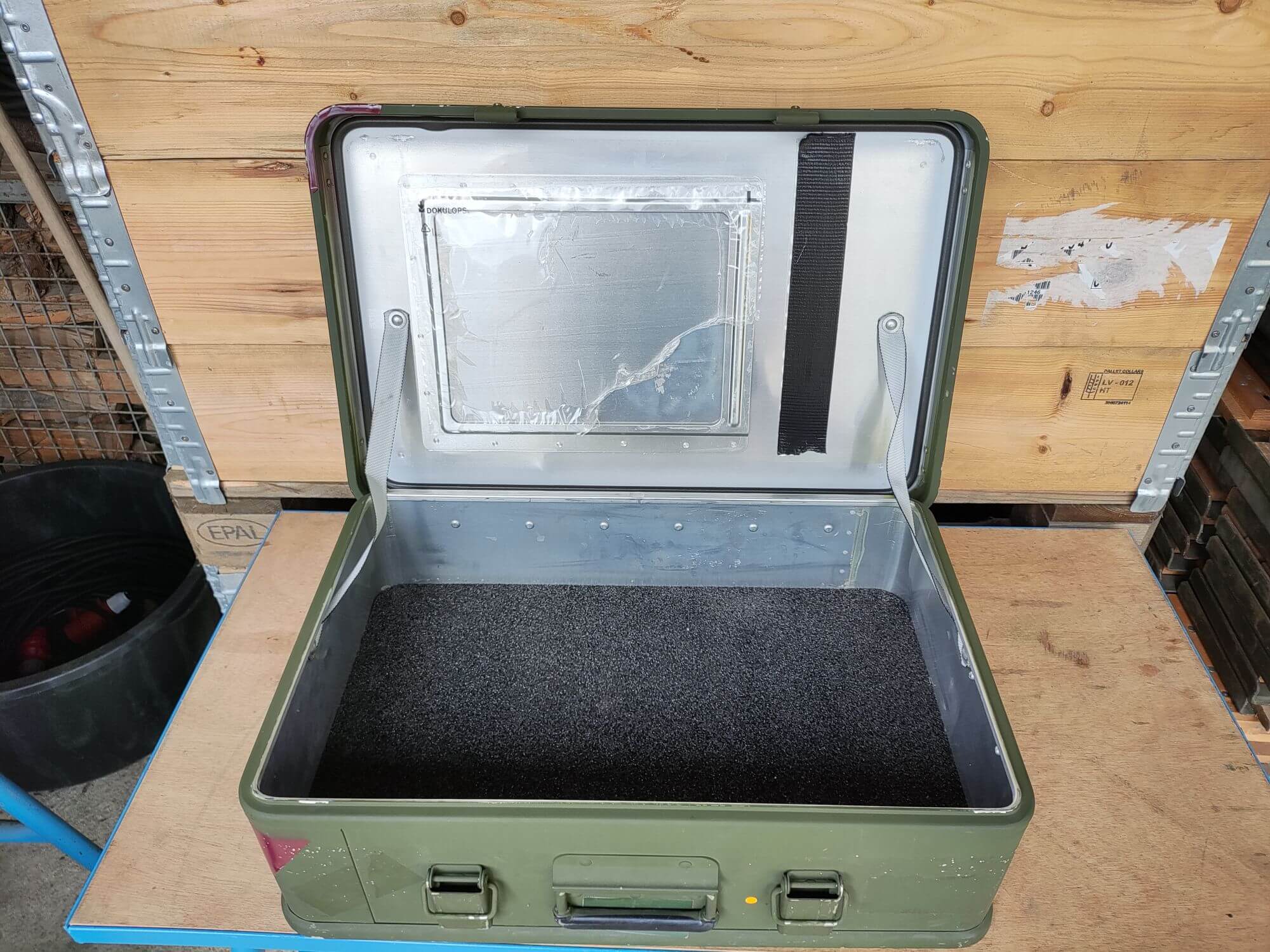 Aluminium Transportkiste ähnlich Zarges ex Militär 40x60x20cm