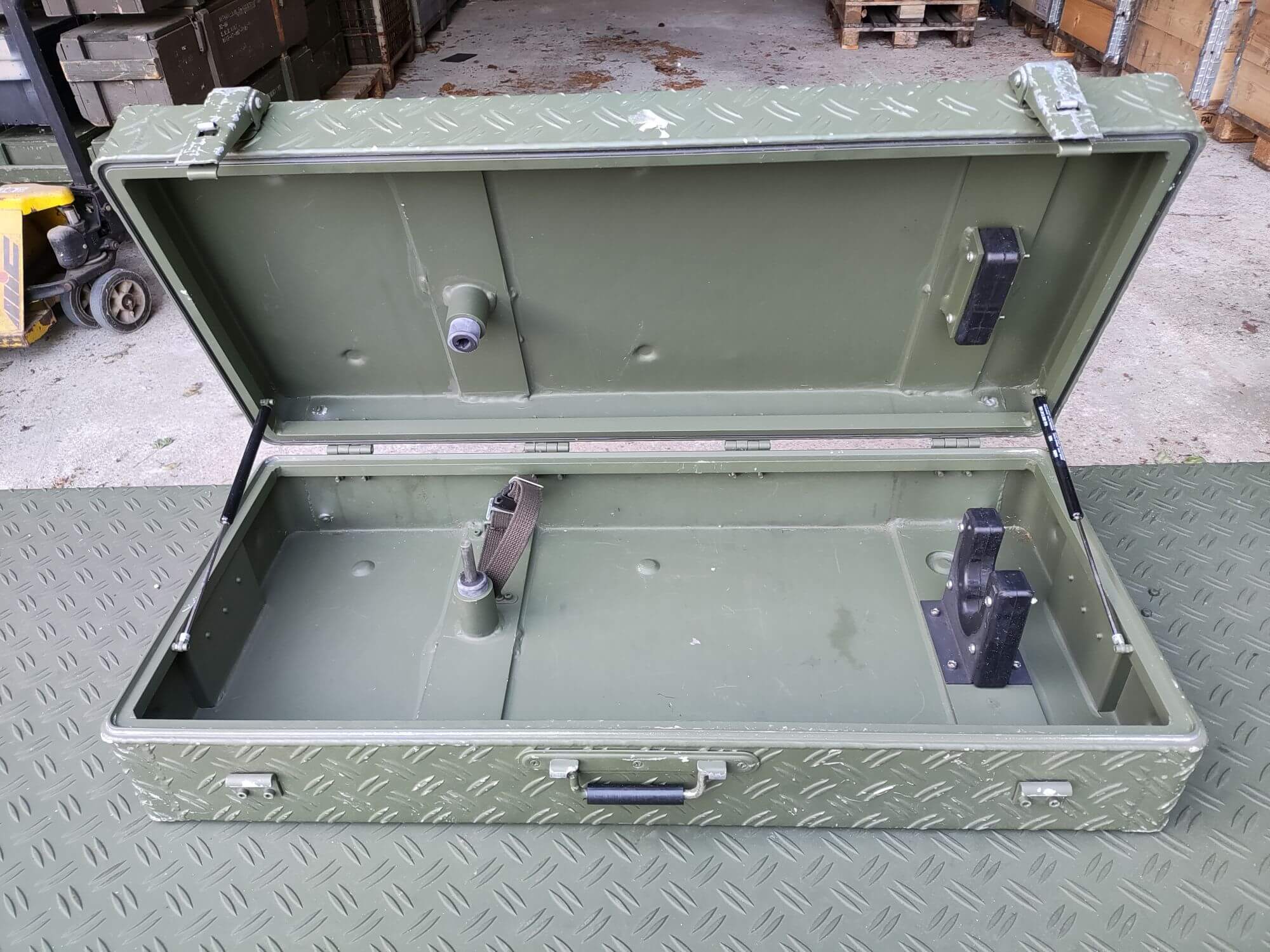 Waffenkoffer, Koffer für Granatwerfer, Aluminium ca. 3 mm